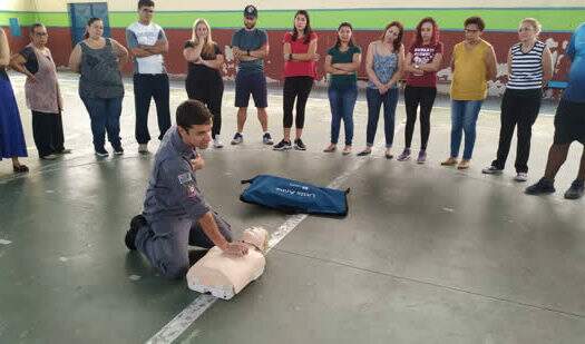 Professores De Ribeirão Pires participam de treinamento em primeiros socorros