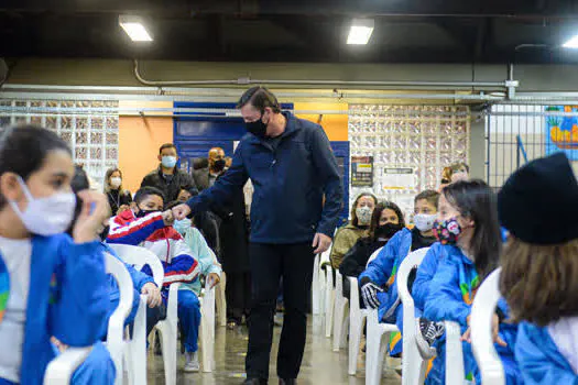 Prefeito Orlando Morando lança programa para revitalizar 91 escolas até dezembro