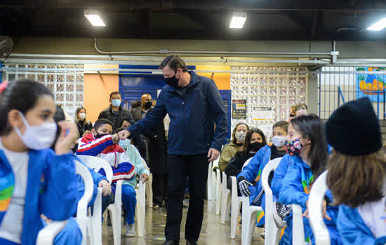 Prefeito Orlando Morando lança programa para revitalizar 91 escolas até dezembro