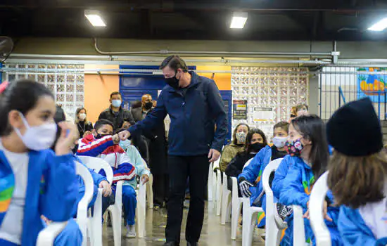 Prefeito Orlando Morando lança programa para revitalizar 91 escolas até dezembro