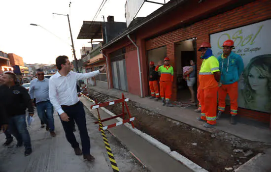 Programa Rua Nova inicia recapeamento no Jardim Santo André