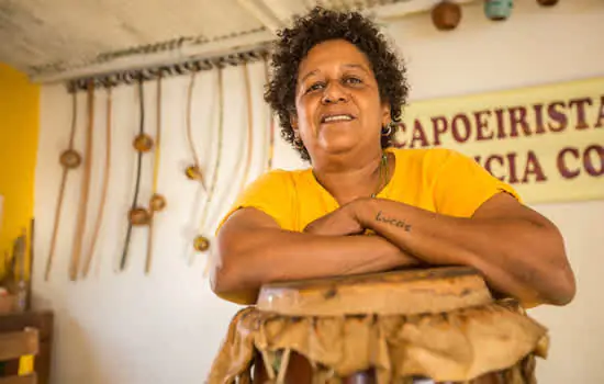 Sesc Santo André exibe debate online sobre a participação feminina na capoeira