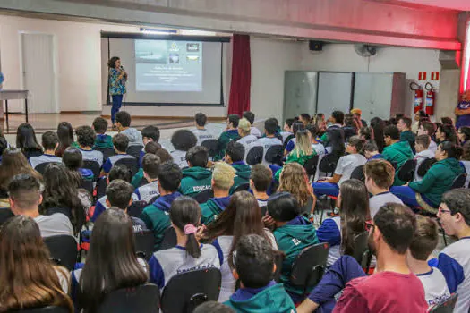 Escola de São Caetano desenvolve projeto de Ciências em parceria com a UFABC