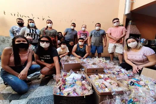 Projeto “Juntos por Mauá” distribuiu chocolates e alimentos para mais de 1200 famílias