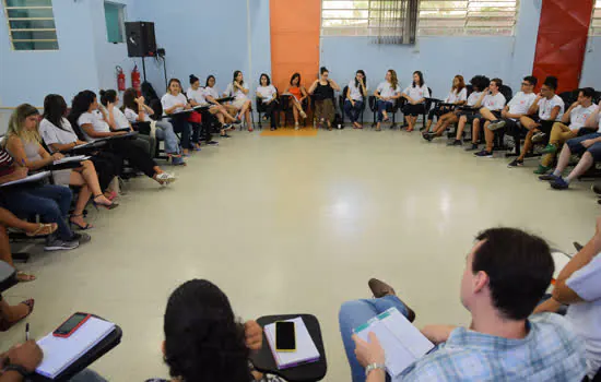 Estudantes do Projeto Rondon realizam ações em parceria com a Prefeitura