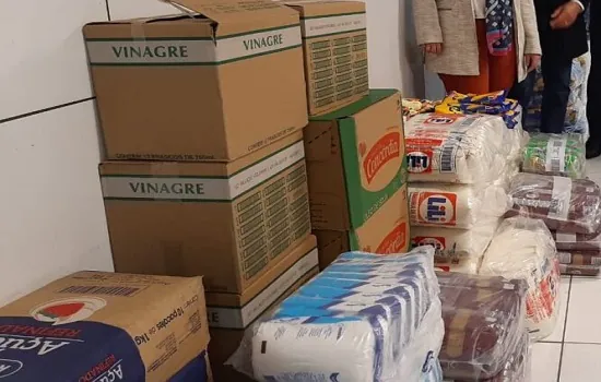 Ação de combate à fome arrecada alimentos para famílias de projeto social de Santo André