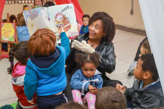 Projeto incentiva leitura e autonomia dos alunos de creche em Santo André