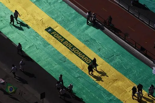 Protesto em Brasília teve como principal bandeira impeachment de Bolsonaro