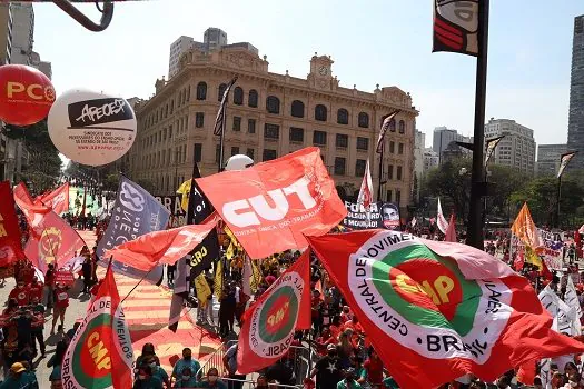 Centrais sindicais convocam trabalhadores para atos do dia 2 de outubro, #foraBolsonaro