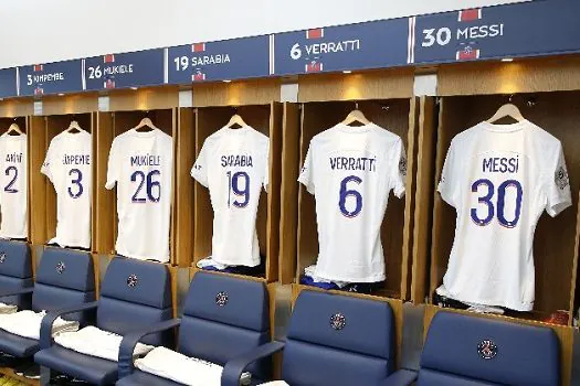 Paris Saint-Germain leiloa camisas e vai doar valor para instituições de caridade