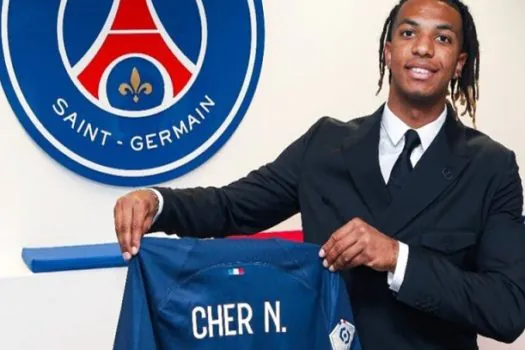 PSG oficializa contratação de Cher Ndour, joia italiana ex-Benfica