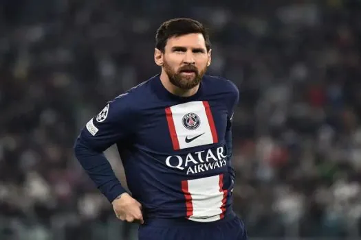 Paris Saint-Germain oficializa a saída de Lionel Messi após duas temporadas