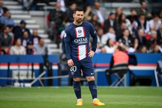 PSG suspende Messi por duas semanas após viagem para Arábia Saudita, diz jornal