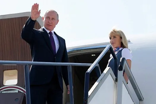 Putin viaja a Teerã para reuniões com líderes de Irã e Turquia