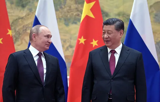 China e Rússia se unem em oposição à Otan e apoiam demanda chinesa em Taiwan