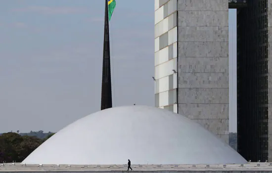 Senado faz debate sobre PEC dos Precatórios