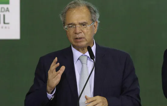 Auxílio Brasil: Ministro da Economia diz que não há fonte permanente de custeio