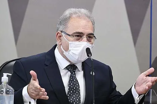 Sou ministro da Saúde, não sou censor do presidente da República diz Queiroga