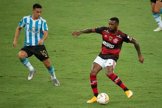 Flamengo empata e é eliminado nos pênaltis para o Racing