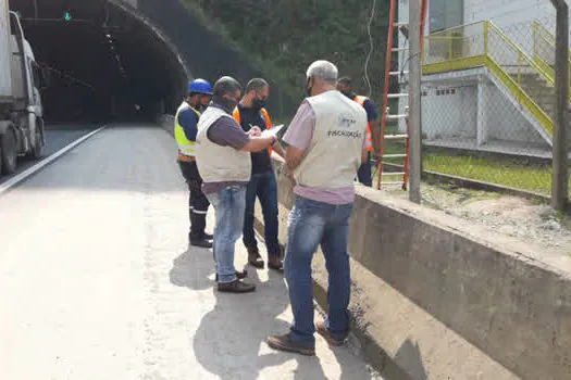 Ipem-SP verifica radar no Rodoanel Mario Covas, em Ribeirão Pires