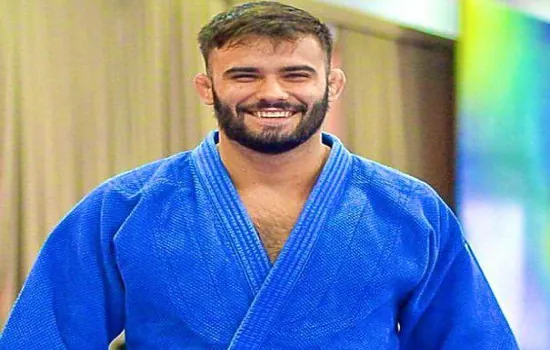 Rafael Macedo é prata e Mayra Aguiar bronze em Grand Prix de Judô