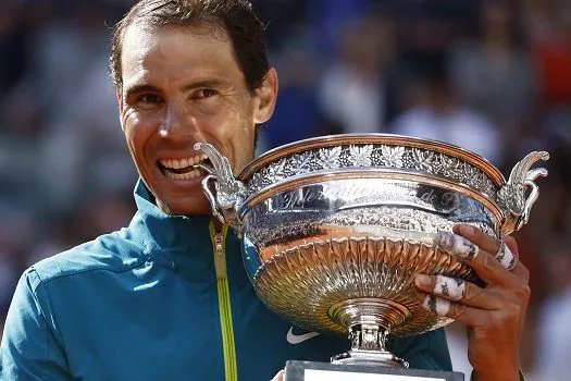 Nadal oscila, mas vence sem sustos e fatura 14º título de Roland Garros