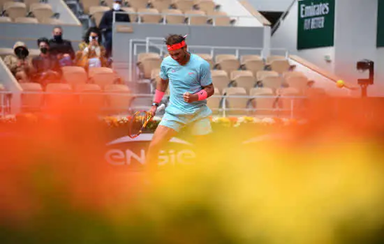 Nadal vence Jannik Sinner e está na semifinal de Roland Garros