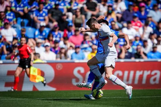 Rafinha se destaca, mas Barcelona não sai do 0 a 0 contra Getafe pelo Espanhol