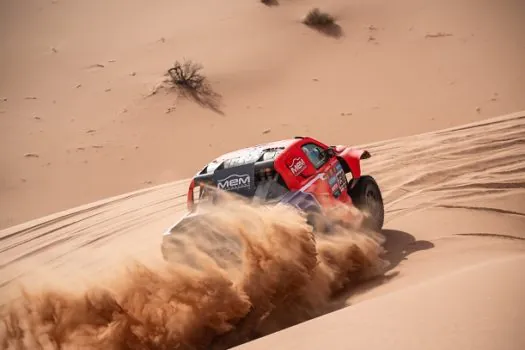 Dakar: Moraes segue em duelo com Loeb e agora é 3º colocado