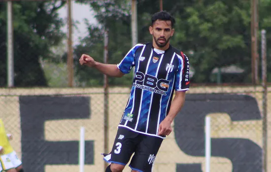 Zagueiro Raphael permanece no Cachorrão para a Série A-3