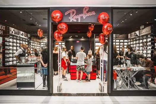 Ray-Ban inaugura nova loja exclusiva em São Paulo