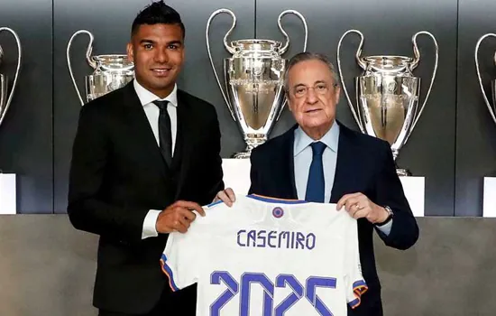 Real Madrid anuncia renovação de contrato do volante brasileiro Casemiro até 2025