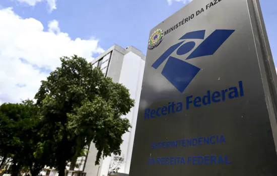 Receita Federal paga hoje (30) restituições do lote residual do IRPF de novembro