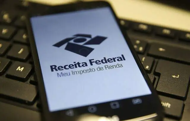 Receita Federal abre amanhã consulta a lote de restituição para 5