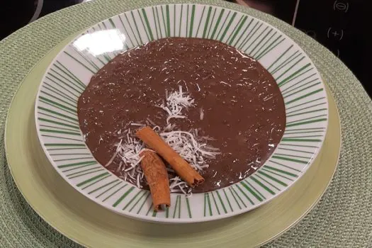 Chocolate e creme de avelã no arroz doce? Confira a receita