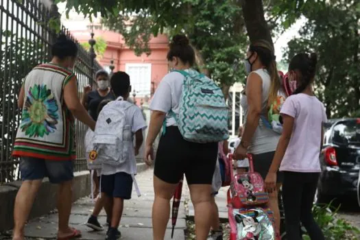 Rede municipal de ensino do Rio registra déficit de 6 mil professores