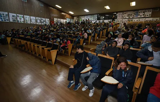 Reflexão sobre preservação ambiental é tema de espetáculo para alunos de Santo André