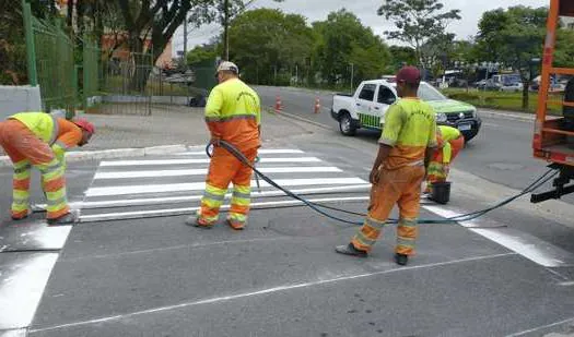 Sinalização de solo na região central de Ribeirão Pires é revitalizada