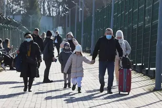 Reino Unido, Canadá e Holanda lançarão programa de ajuda a longo prazo à Ucrânia