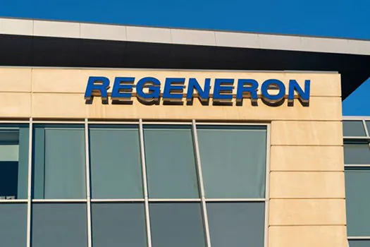 Injeção subcutânea da Regeneron Pharmaceuticals diminui casos sintomáticos em contactantes