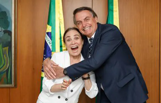 Regina Duarte está adaptada