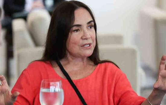 Regina Duarte é aconselhada a derrubar vetos sobre incentivo fiscal ao cinema