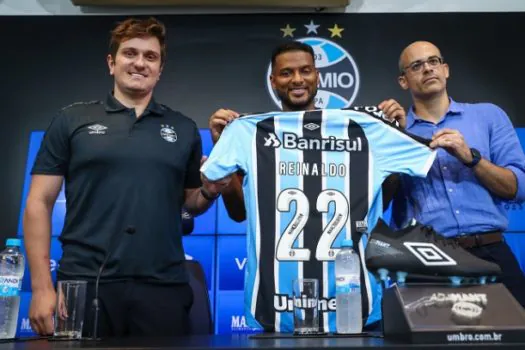 Apresentado no Grêmio, Reinaldo diz que saiu do São Paulo no momento certo