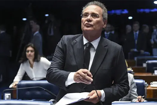 Senadores aliados de Bolsonaro vão ao Supremo para tirar Renan da CPI da Covid