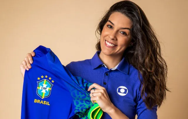 Renata Silveira termina Copa do Mundo com mais jogos narrados que Cléber Machado