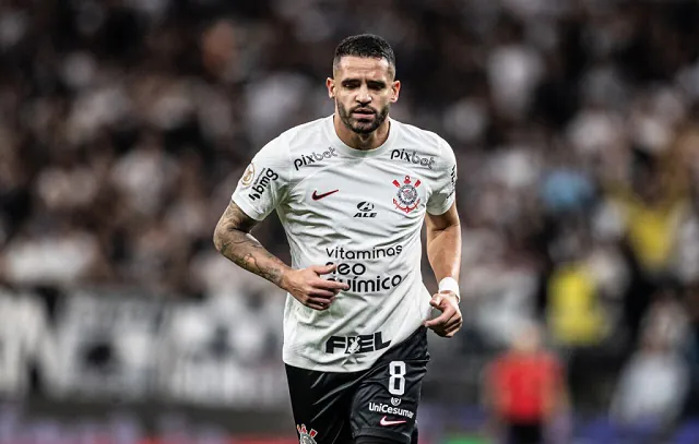 Entenda nova lesão que fez Renato Augusto virar desfalque no Corinthians