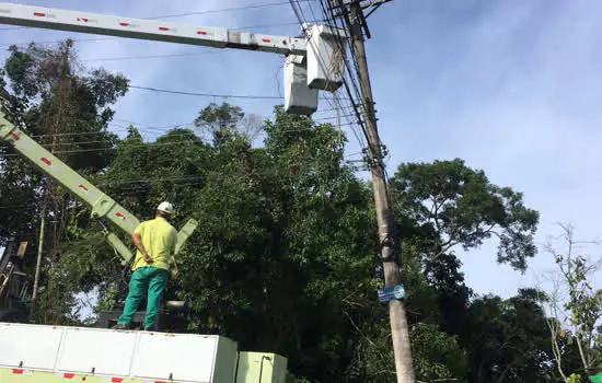 Ribeirão Pires realiza realiza reparos emergências de iluminação pública