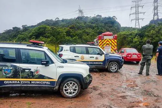 GCM de São Bernardo resgata turistas perdidos em trilha na Serra do Mar