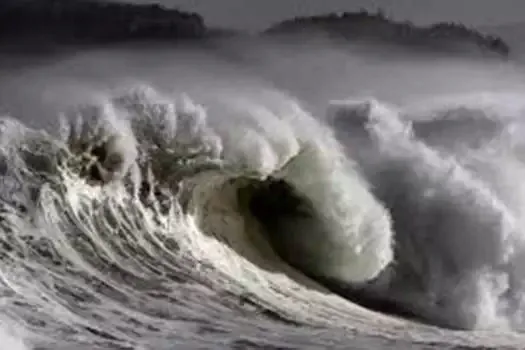 Alerta da Marinha do Brasil: Frente fria, ventos fortes e mar agitado