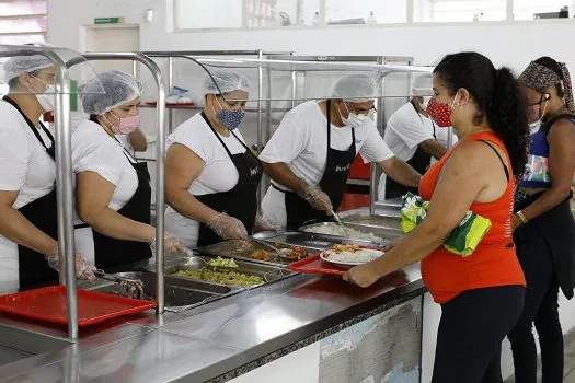 Restaurantes Populares de Diadema abrem no Carnaval